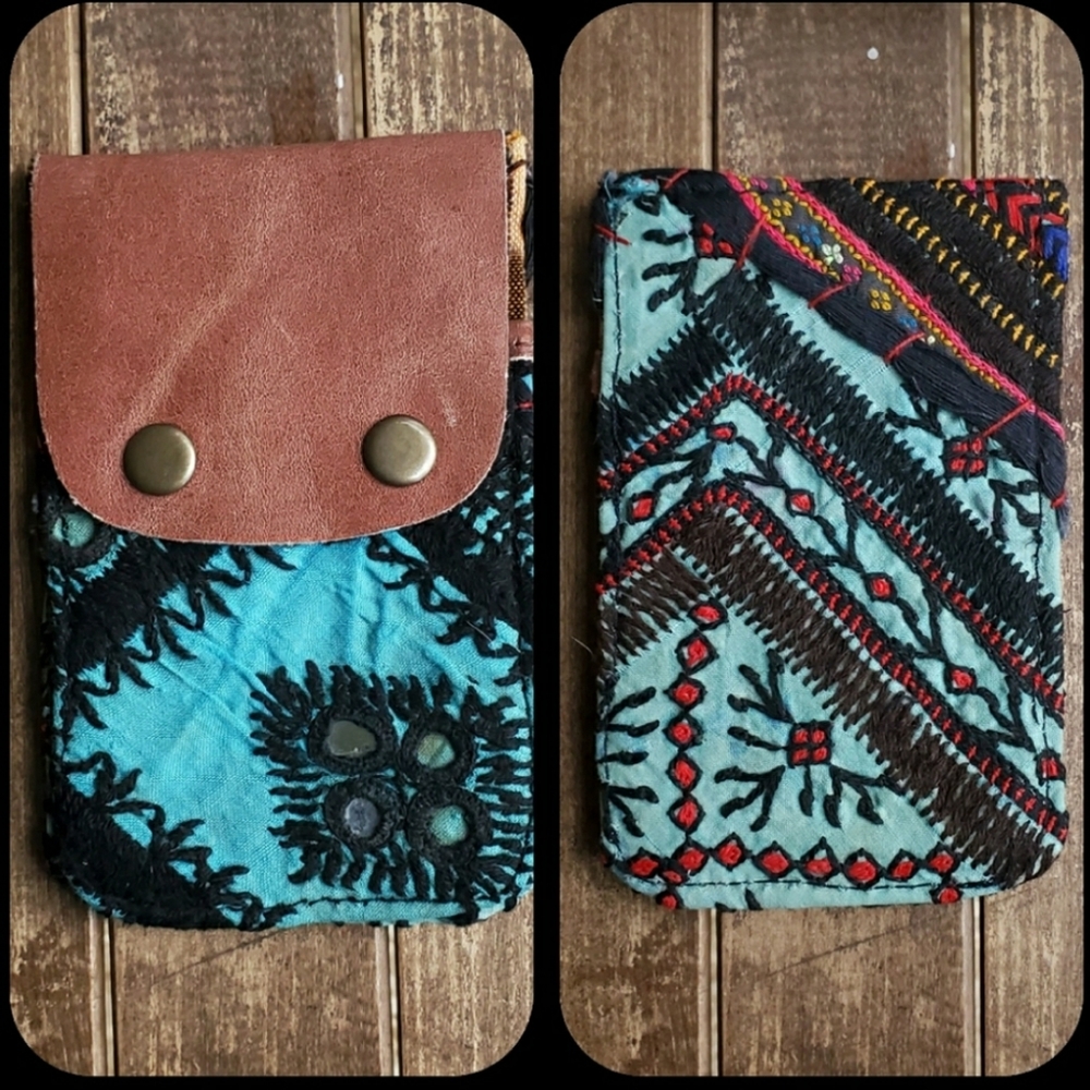 🍳🧠 Free People Boho Embroidered Repurposed vtg banjara hippie Wallet card case